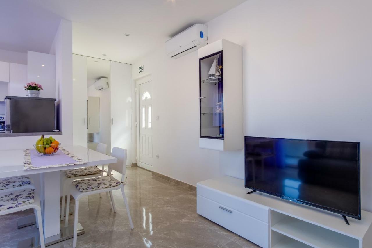 Apartmani Beatrice Малий Лошинь Екстер'єр фото