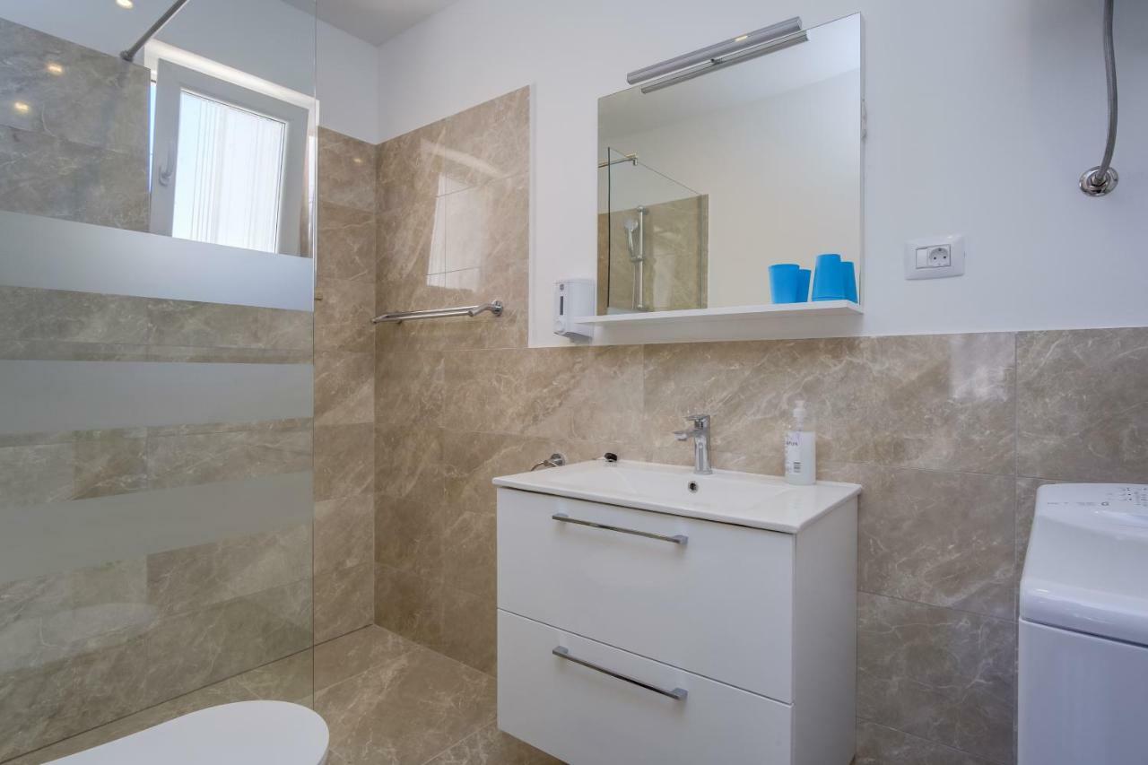 Apartmani Beatrice Малий Лошинь Екстер'єр фото